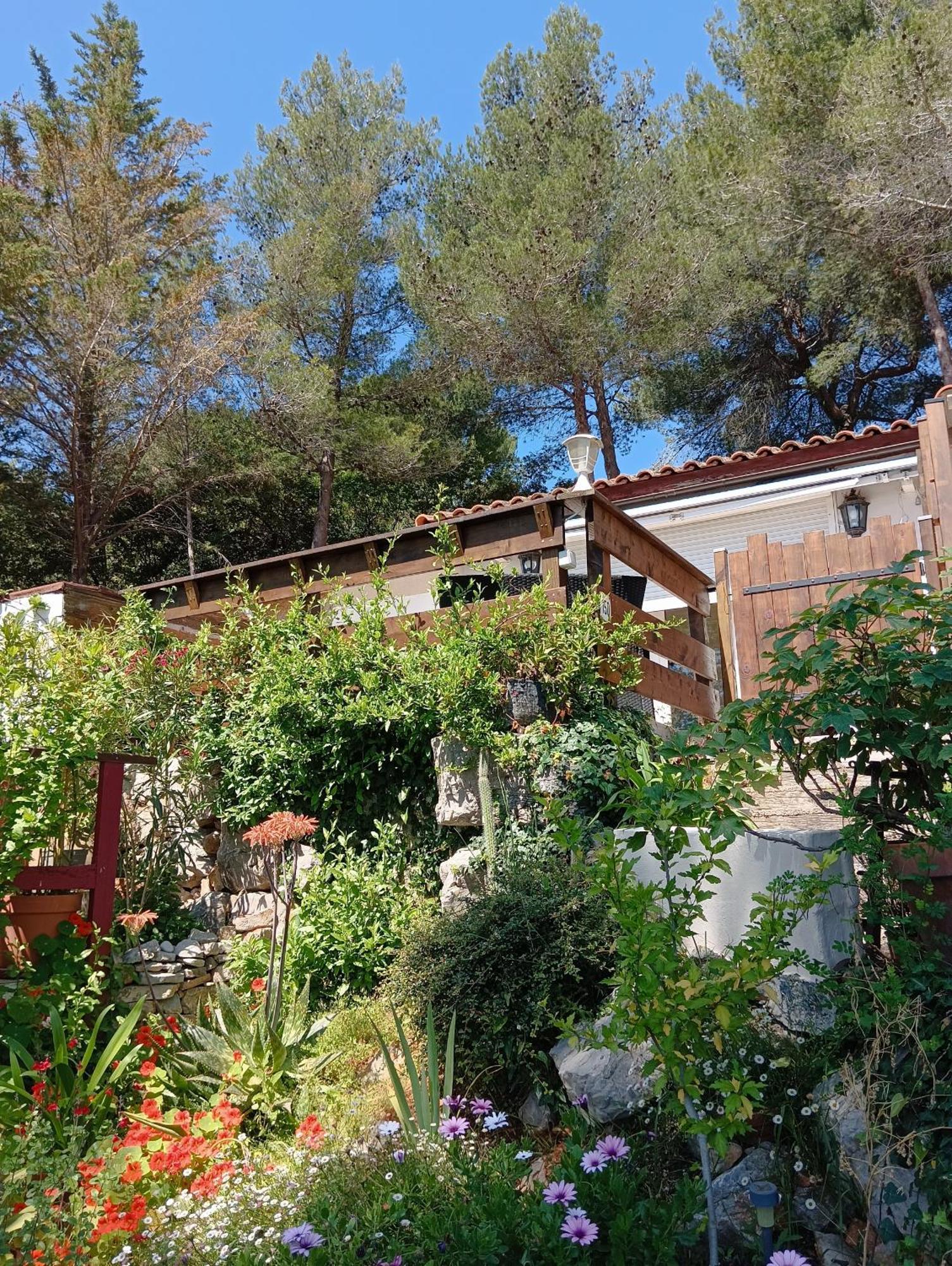 Petite Maison Au Calme - Piscine En Copropriete, Terrasse, Mer, Clim Vallauris Eksteriør bilde