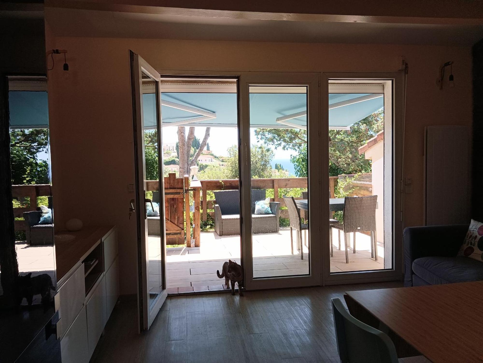 Petite Maison Au Calme - Piscine En Copropriete, Terrasse, Mer, Clim Vallauris Eksteriør bilde