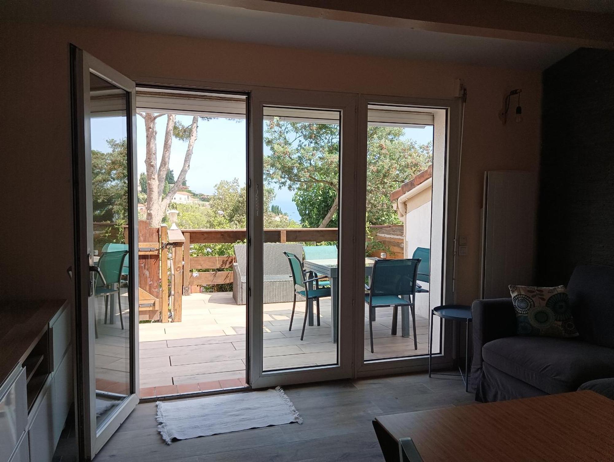 Petite Maison Au Calme - Piscine En Copropriete, Terrasse, Mer, Clim Vallauris Eksteriør bilde